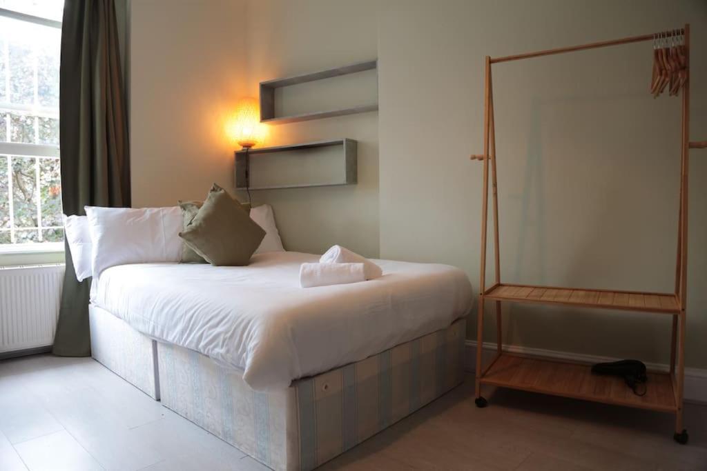 Cosy Chic Studio In King'S Cross Лондон Екстериор снимка